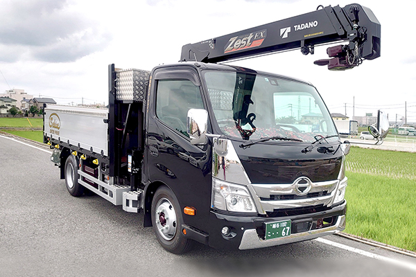 ユニック車の正式名称と由来について