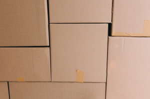 自宅での在庫保管が引き起こす5つのリスク　イメージ画像